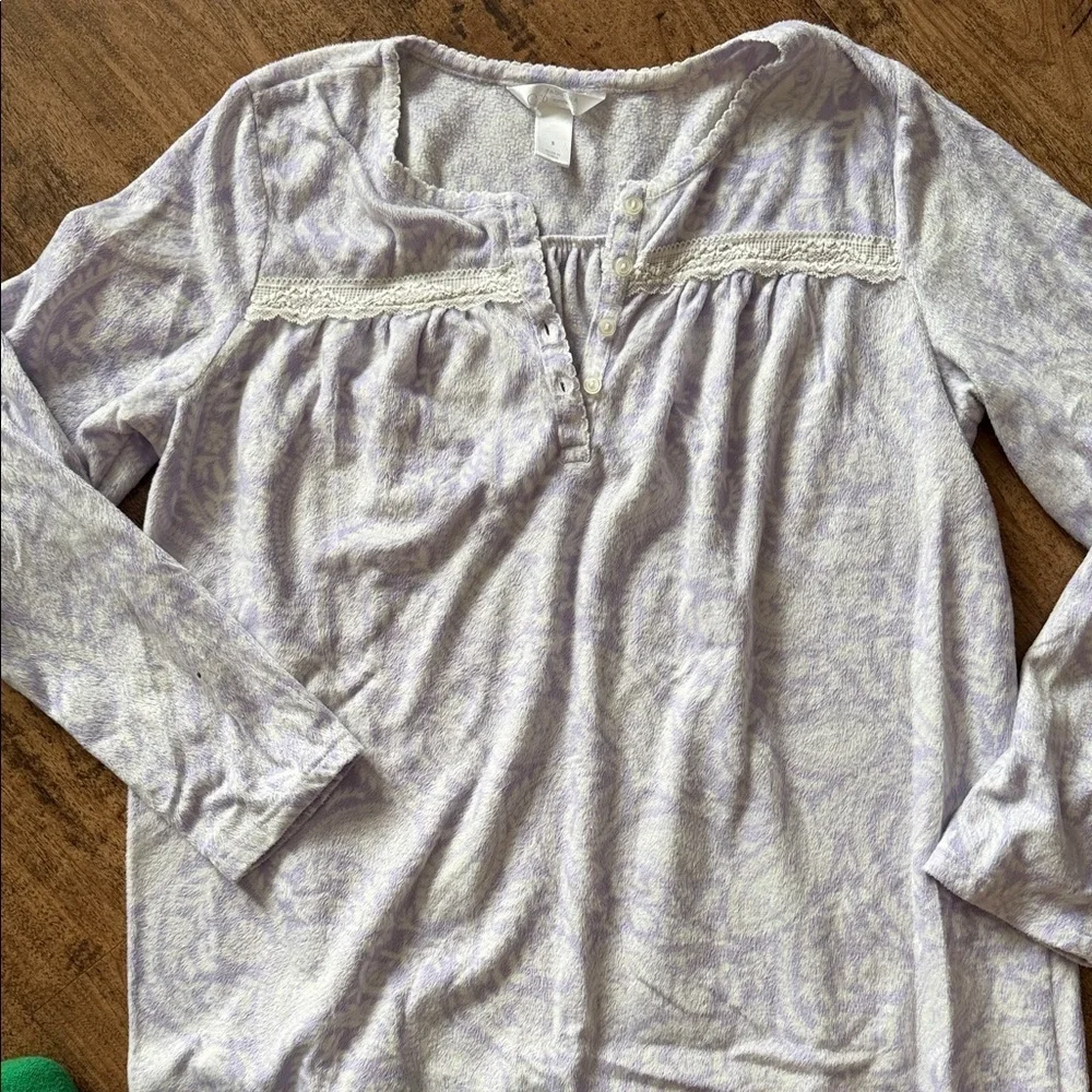 Long Sleeve Nightgown in Light Purple size small